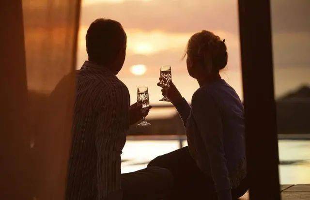 紫微夫妻宫怎么看：无主星、化忌意味着什么，三方四正都代表什么-第2张图片-易秘